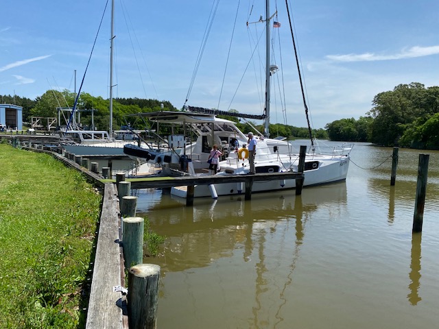 Catamaran Service and Dockage